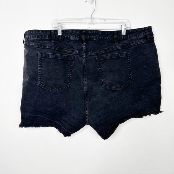 TORRID | Black Vintage Stretch Mid Rise Denim Jean Shorts Sz. 26 - Picture 3 of 3